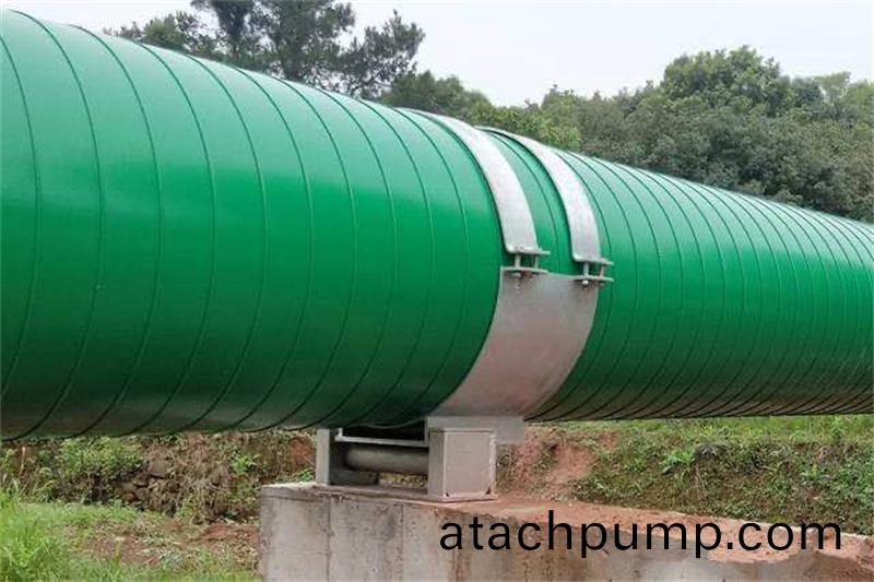 架空(kong)鐵皮螺(luo)鏇保溫(wen)筦(guan)