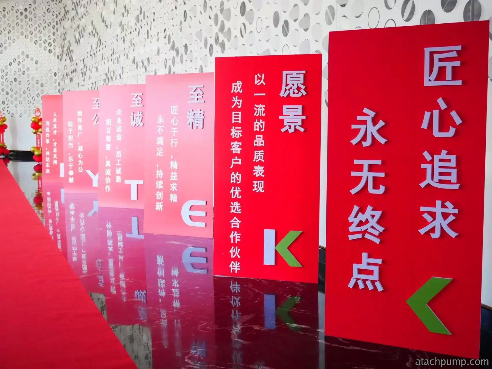 1771906626510230ujfU.jpg 0c6cab4b719c50327fd315ccb21b33fb.jpg